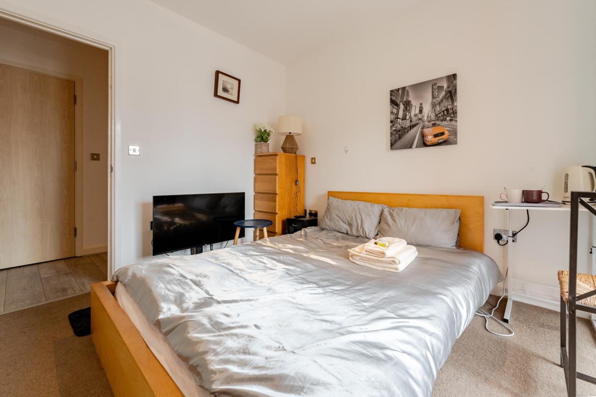 Room In Cardiff City Center - Swiftstay Luaran gambar
